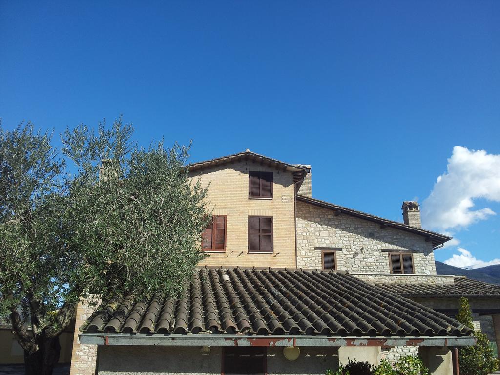 Assisana Affittacamere Santa Maria Degli Angeli  Luaran gambar
